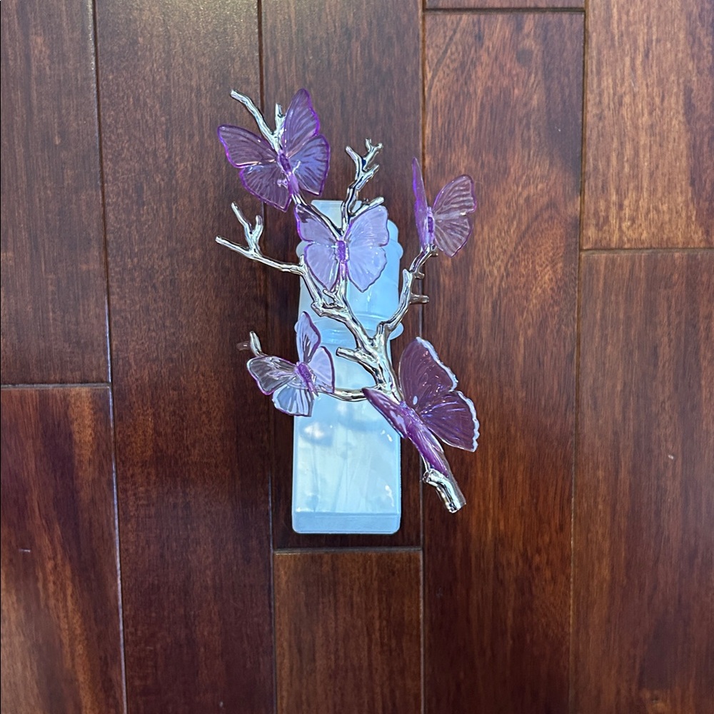 Bath and Body Works Purple Butterfly Branch Decor - Picture 2 of 7